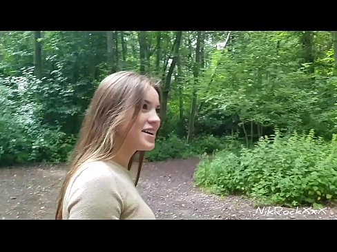 ❤️ Jeg foreslog Evelina, at vi skulle kneppe på et offentligt sted! Hun sagde ja. Så kneppede jeg hende i røven og kom i hendes mund. Derefter tissede hun i bukserne på sig selv. Porno fb at da.mrpornogratis.ru